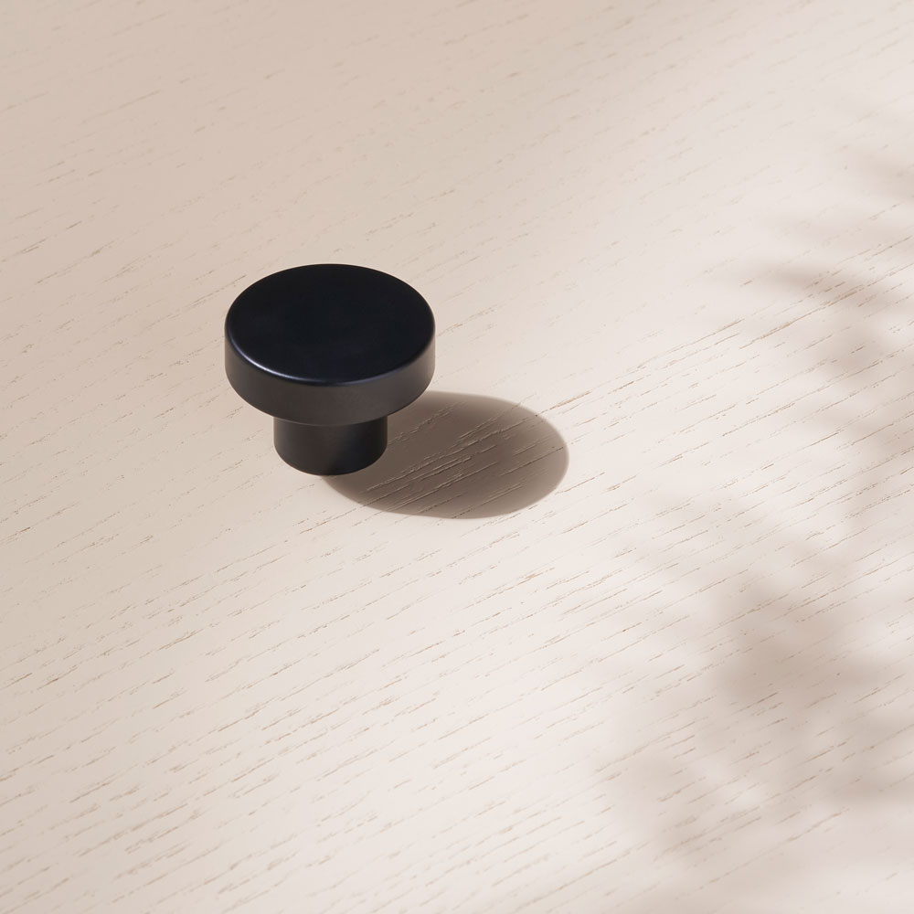 Toniton Circular Knop - Zwart