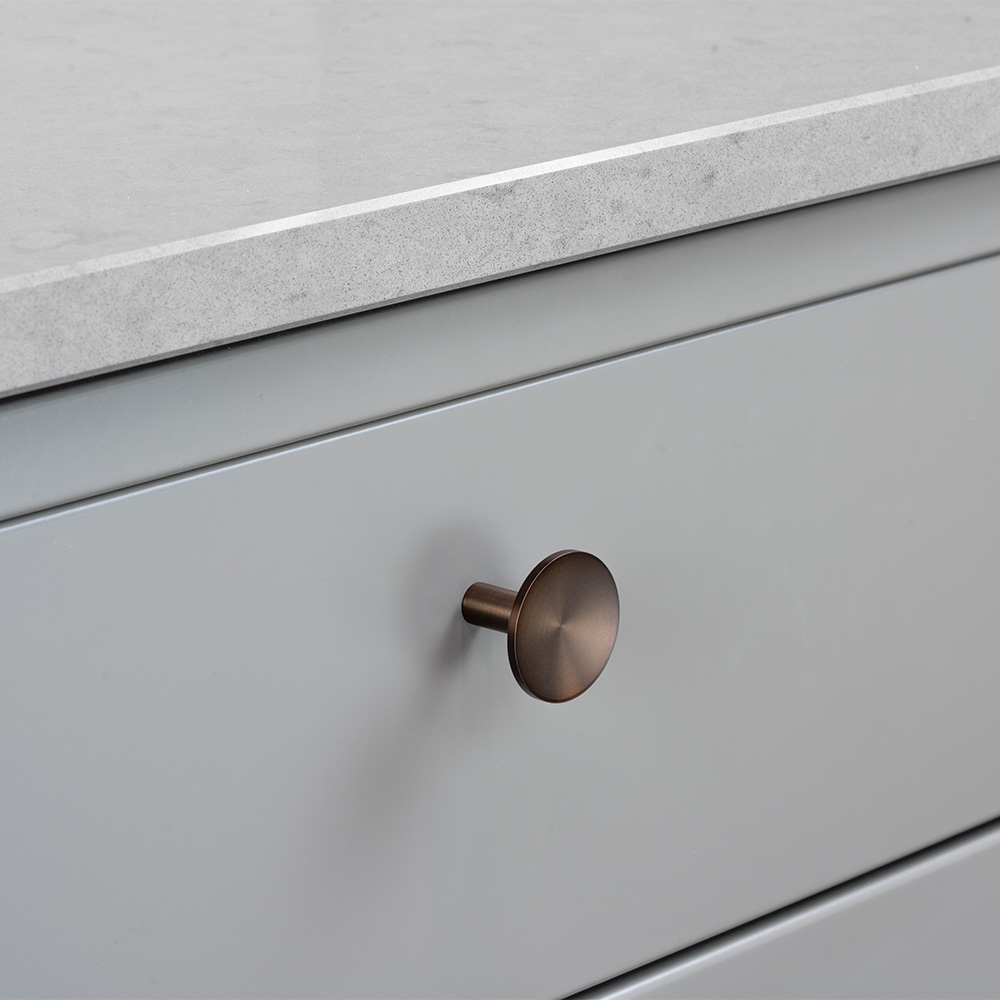 Knop Sture - 28mm - Gebronsd Messing