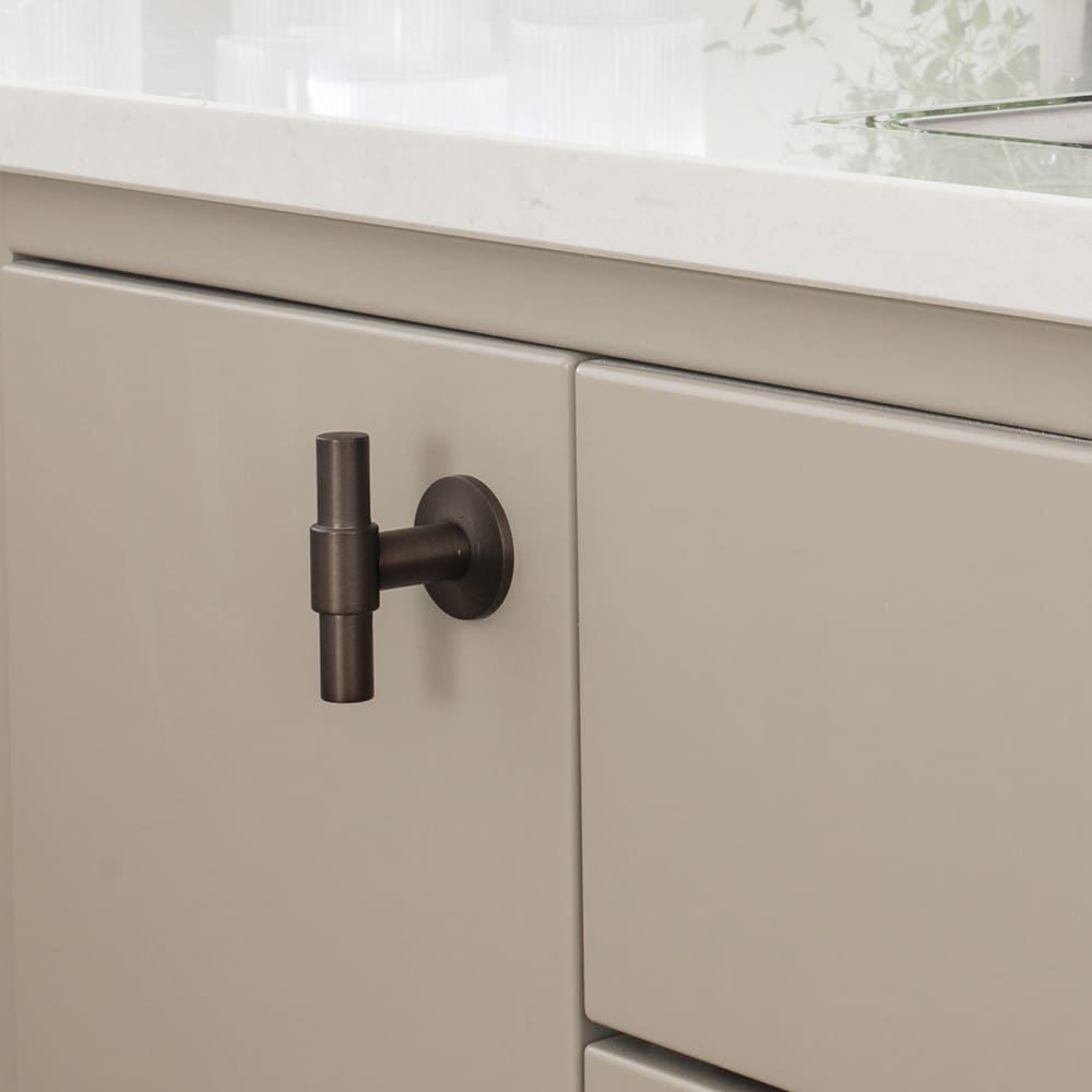 Knop T Uniform - Gebronsd Messing