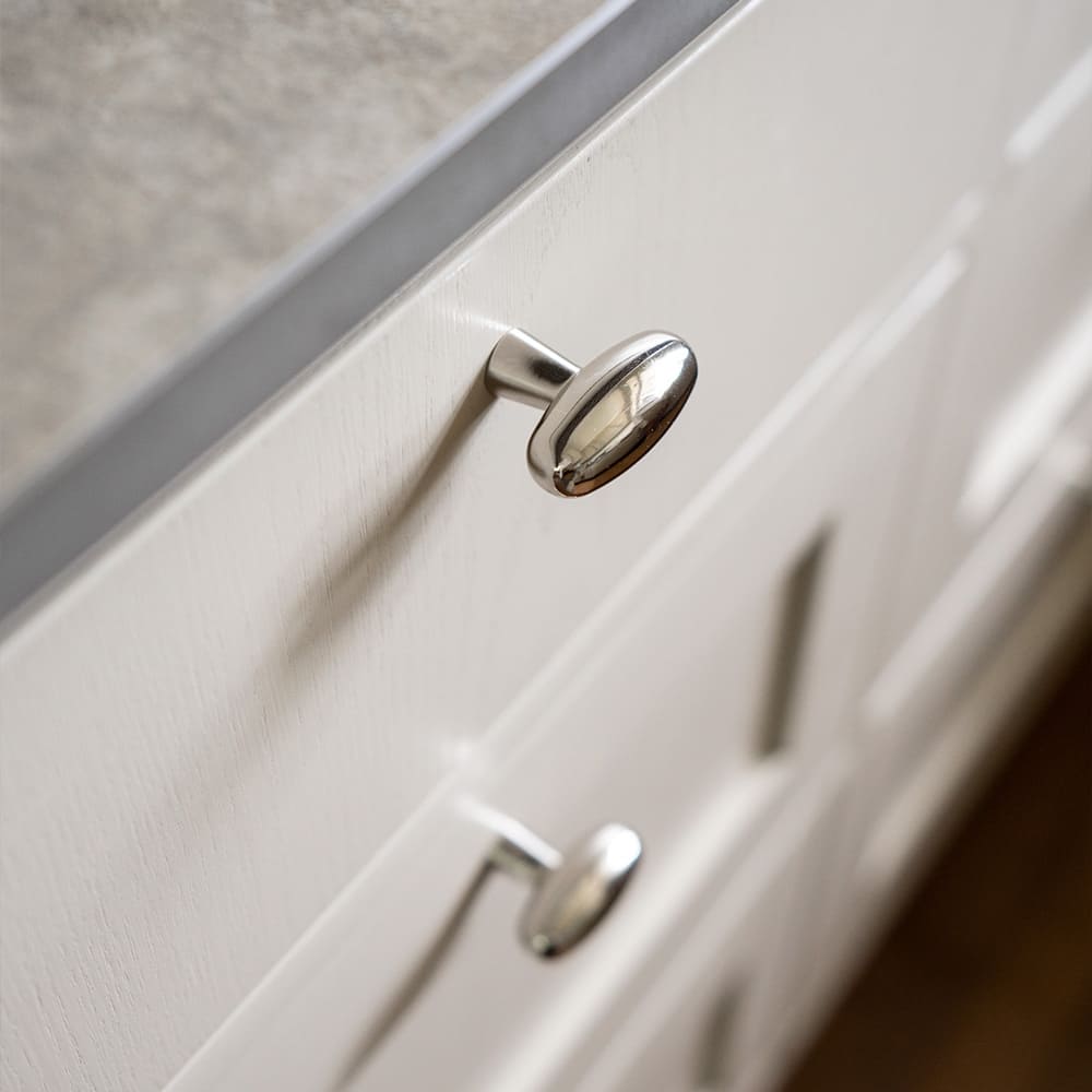 Knop T Oliver - Vernikkeld