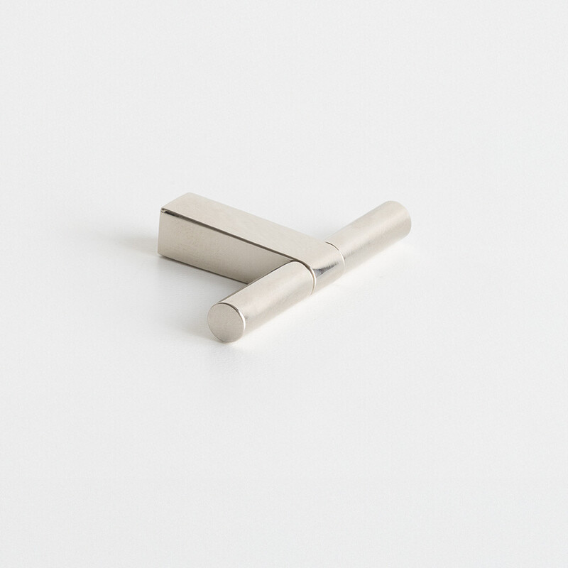 Knop T Petit - Vernikkeld