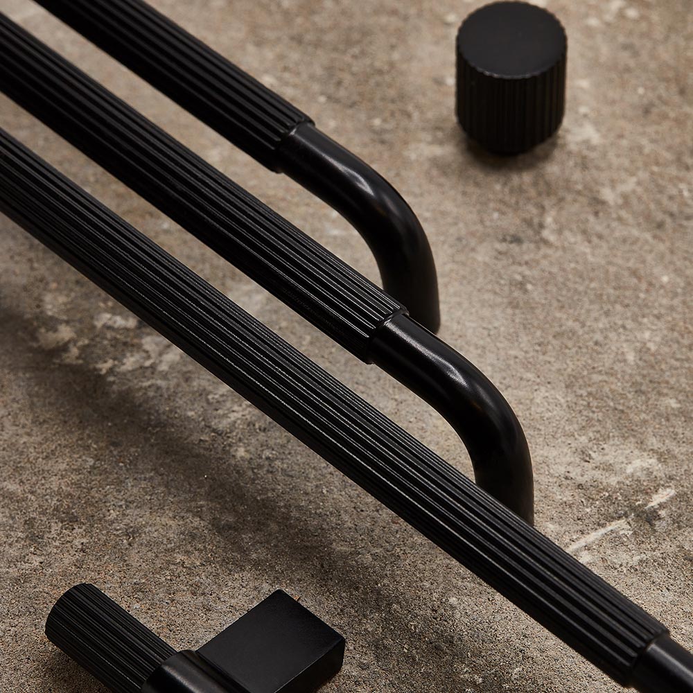 Handgreep Helix Stripe/Achterplaat - Mat Zwart