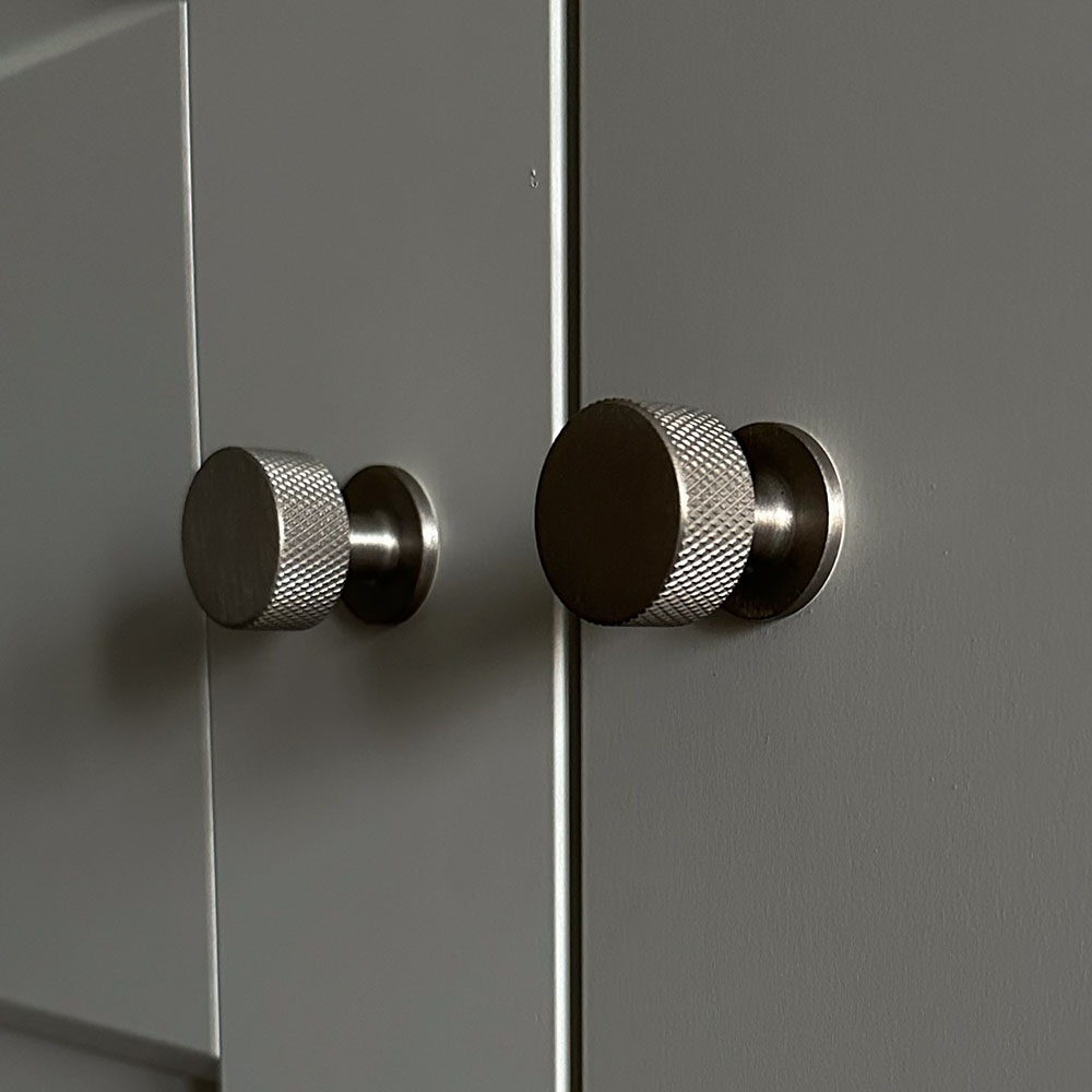 Knop Crest - RVS Afwerking