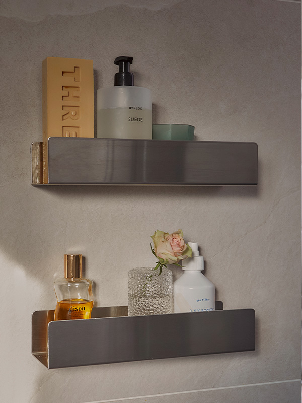 Wandplank badkamer