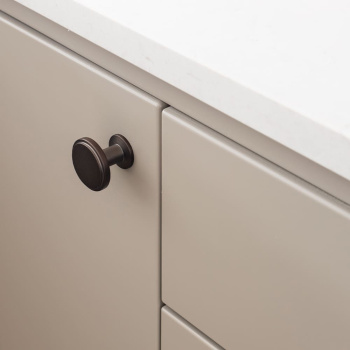 Knop Uno - Gebronsd Messing