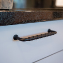 Handgreep 1353 - Mat Zwart/Zwart Leer