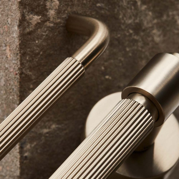 Handgreep Helix Stripe - RVS Afwerking