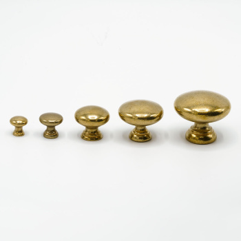 Knop 411 - Onbehandeld Messing