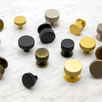 Knop Crest - Mat Zwart